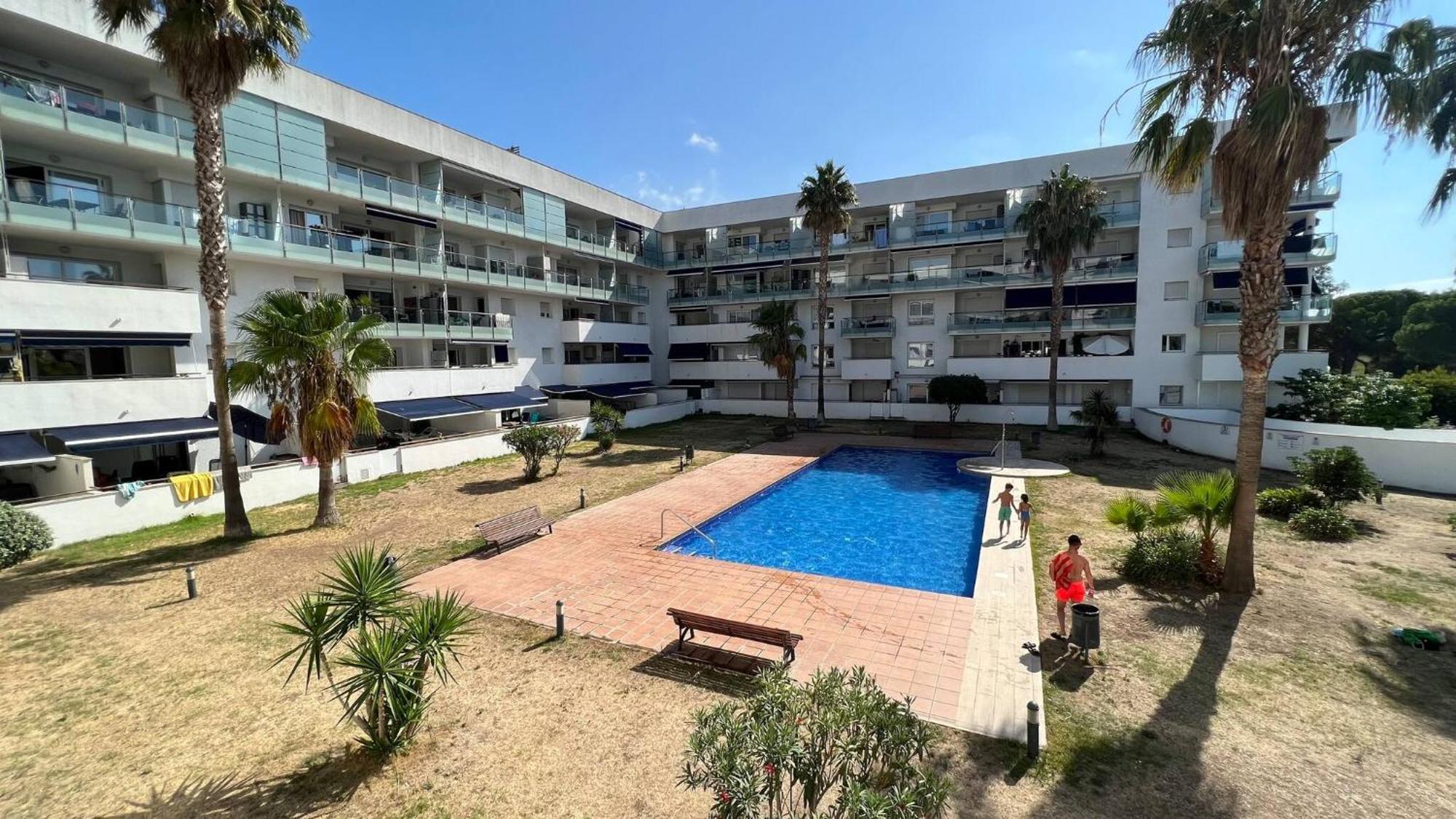 Bonito Apartamento Con Parking Y Piscina En Roses Av-53 Zewnętrze zdjęcie